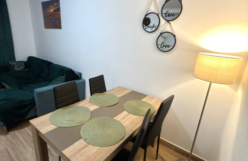 Location d’un appartement récent et confortable de 2 pièces, quartier Chiajna, Bucarest, Roumanie